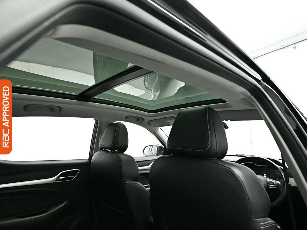 MG ZS 44.5Kwh Exclusive Suv 143 Ps Black #3