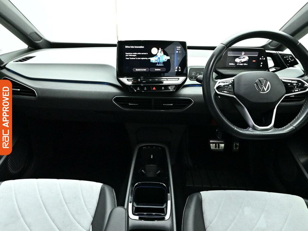 Volkswagen ID.3 Pro 58Kwh Family Hatchback 145 DA72NFN White #2