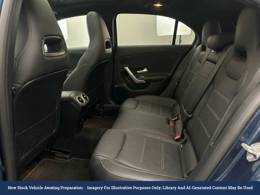 Mercedes-Benz CLA Class 1.3 Cla200 Amg Line Premium Plus 2 Coupe Pet Blue #3