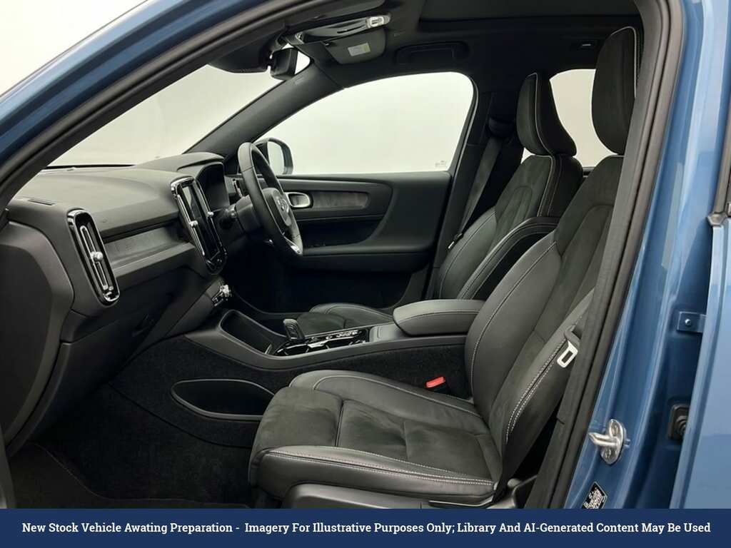 Volvo C40 Recharge 69Kwh Ultimate Suv 231 Blue #2