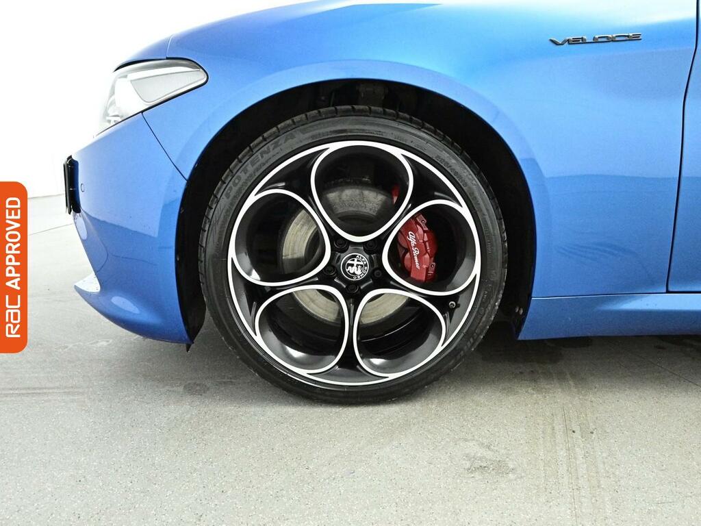 Alfa Romeo Giulia 2.0 Tb Veloce 277 Bhp Black #24