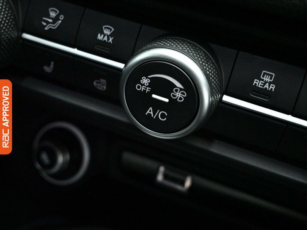 Alfa Romeo Giulia 2.0 Tb Veloce 277 Bhp Black #17
