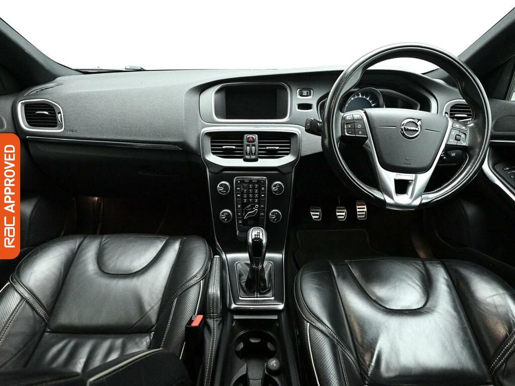 Volvo V40 2.0 T2 R-design Pro Hatchback Eu White #2