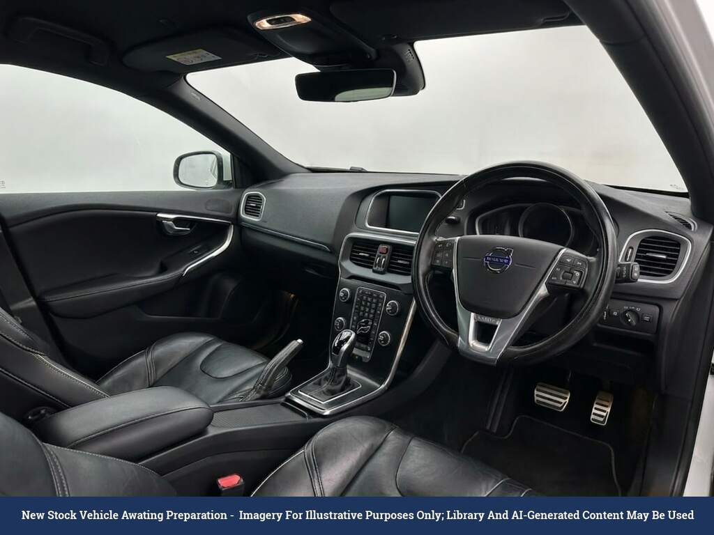 Volvo V40 2.0 T2 R-design Pro Hatchback Eu White #5