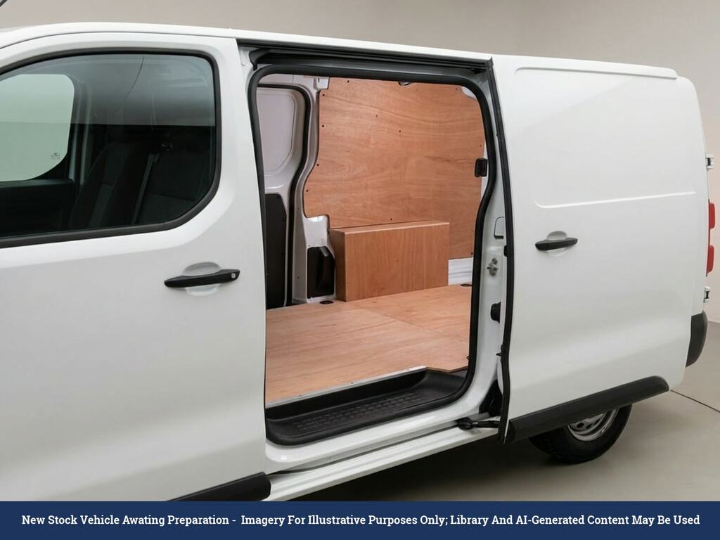 Vauxhall Vivaro 3100 75Kwh Dynamic Panel Van 6Dr L2 White #2