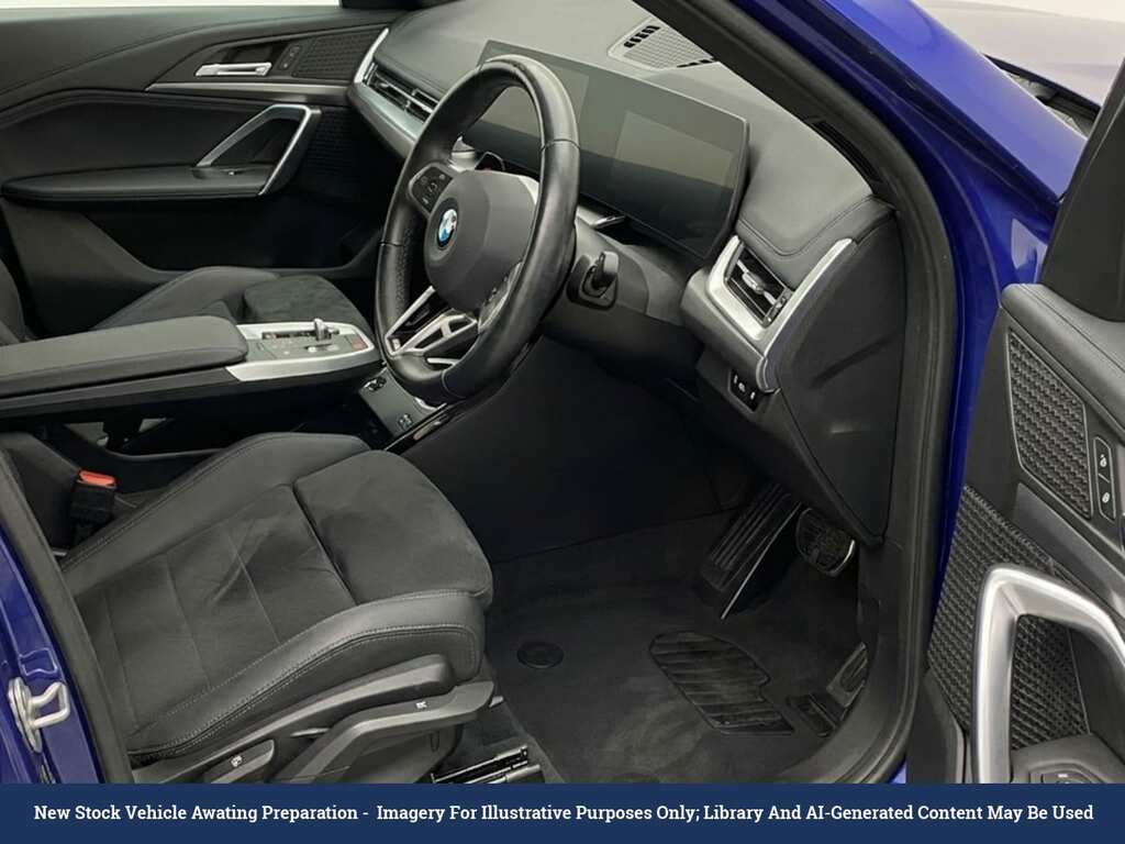 BMW iX1 30 66.5Kwh M Sport Suv Xdrive 1 Blue #2