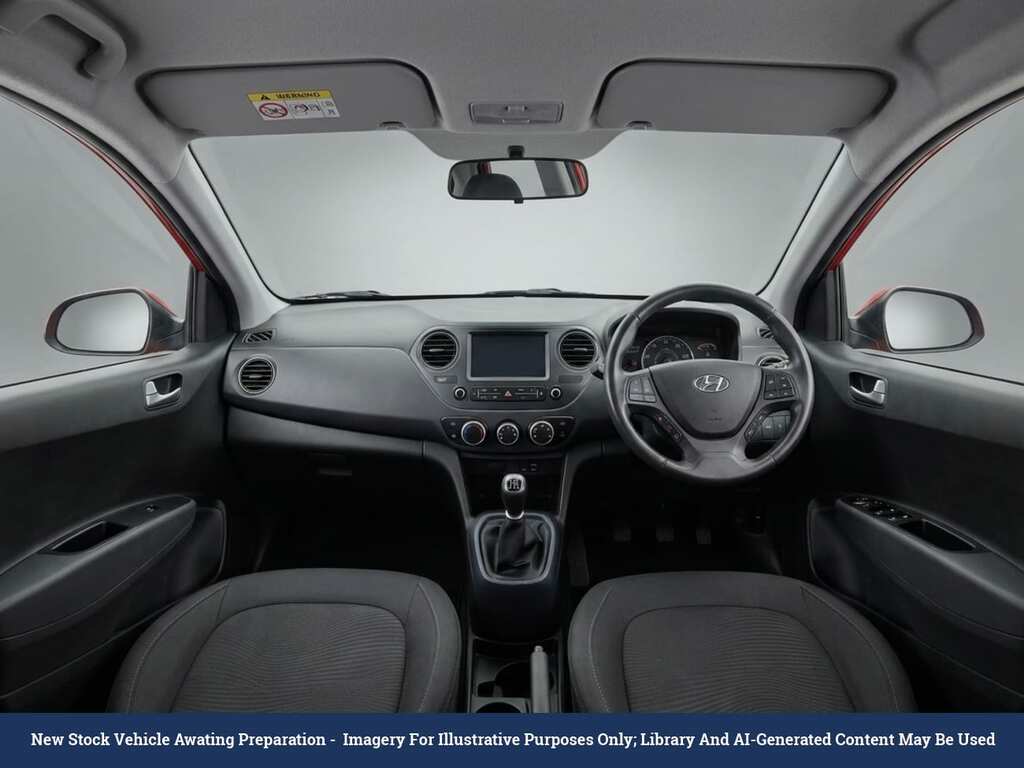 Hyundai I10 1.0 Play Hatchback Euro 6 67 Ps Red #4