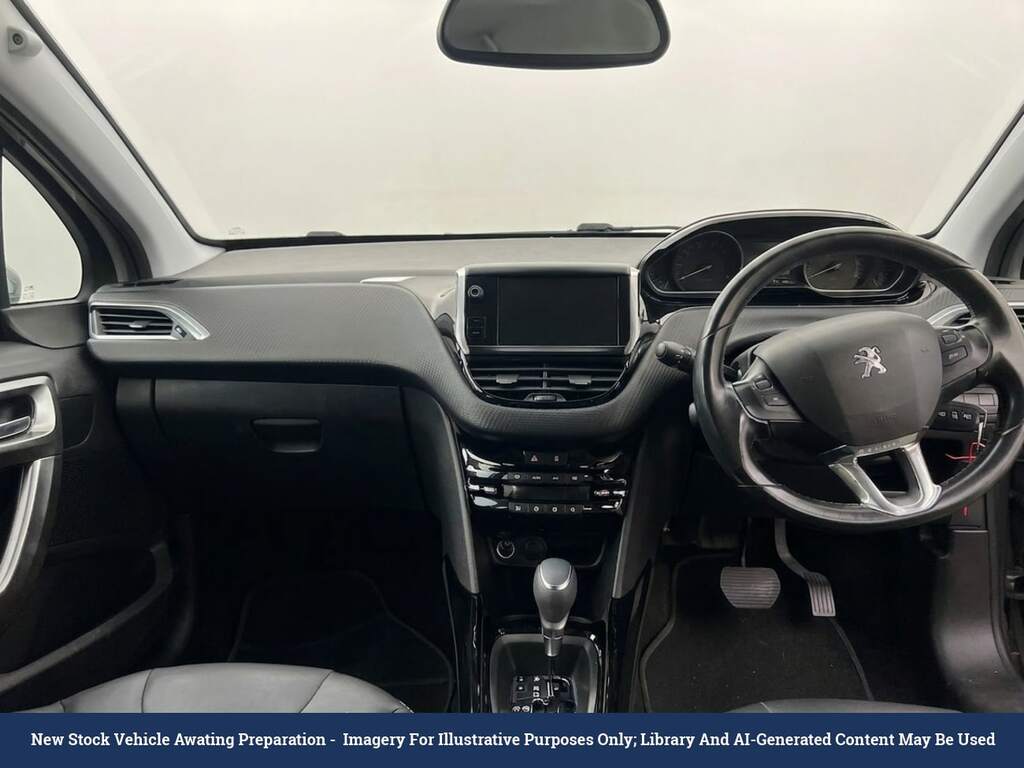 Peugeot 2008 1.6 Bluehdi 100 Active Black #4