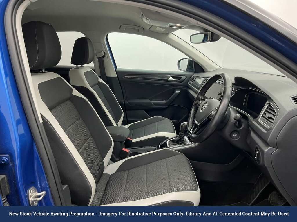Volkswagen T-Roc R-line White #3