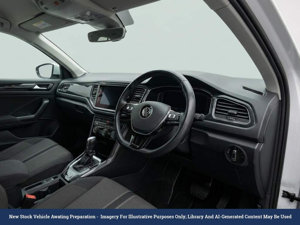 Volkswagen T-Roc 1.0 Tsi 110 Active White #2