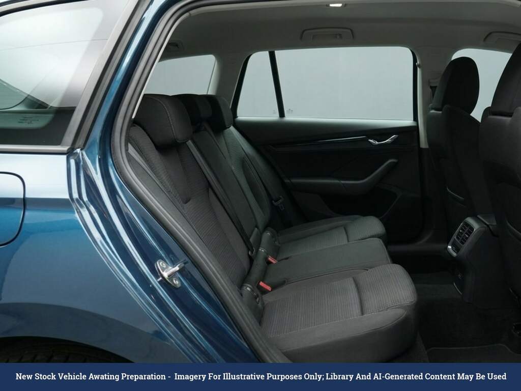 Skoda Octavia 2.0 Tdi Se Technology Estate Dsg Euro 6 Blue #3