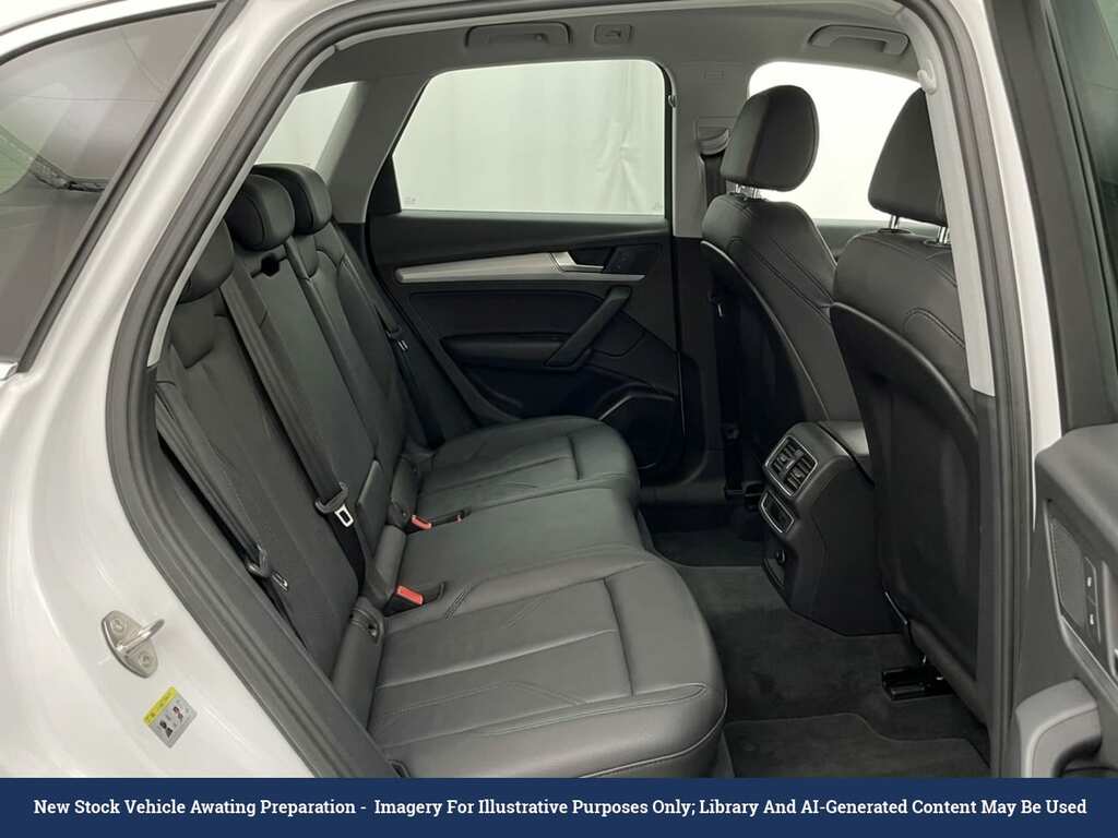 Audi Q5 2.0 Tdi 40 Sport Suv S Tronic Quattro E White #3