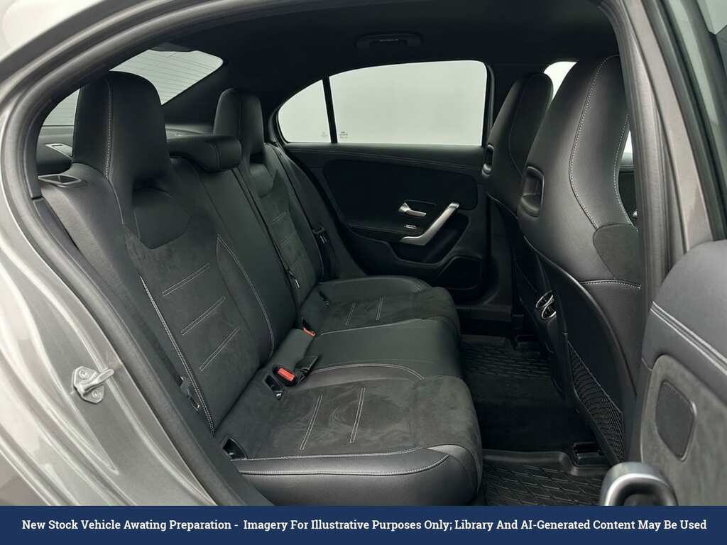 Mercedes-Benz A Class A180 Amg Line Executive Blue #4
