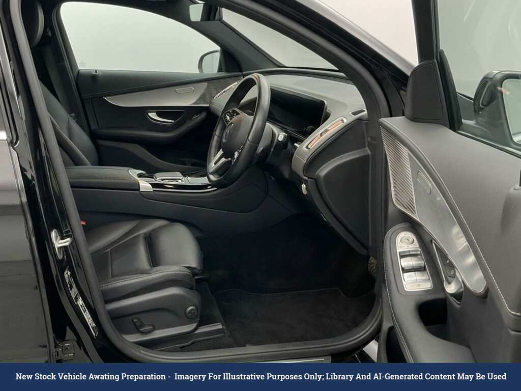 Mercedes-Benz EQC Eqc 400 80Kwh Sport Suv 4Matic Black #2