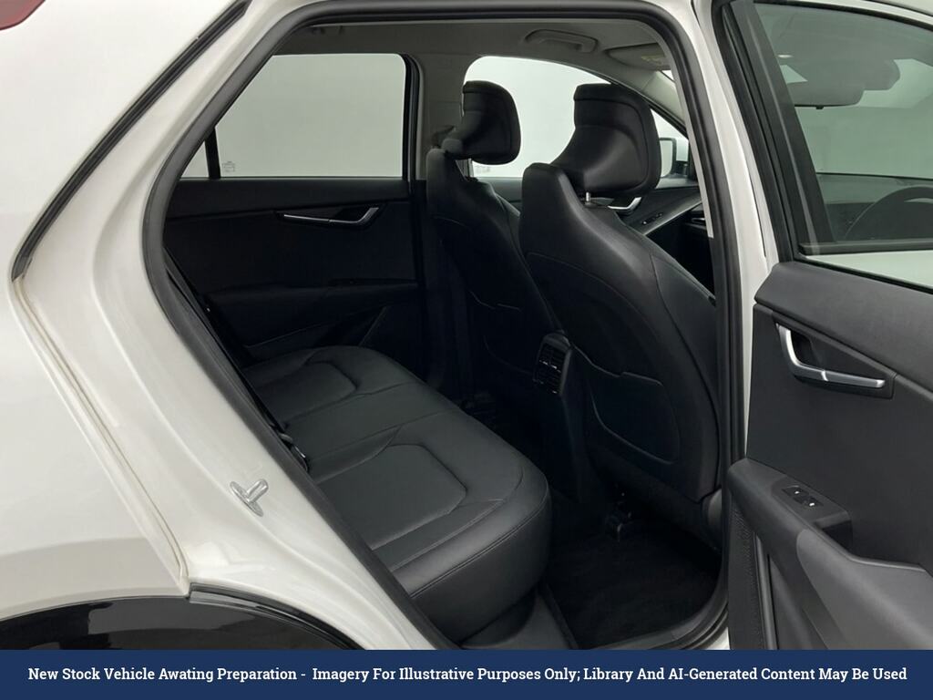 Kia e-Niro 64.8Kwh 4 Suv 201 Bhp White #3