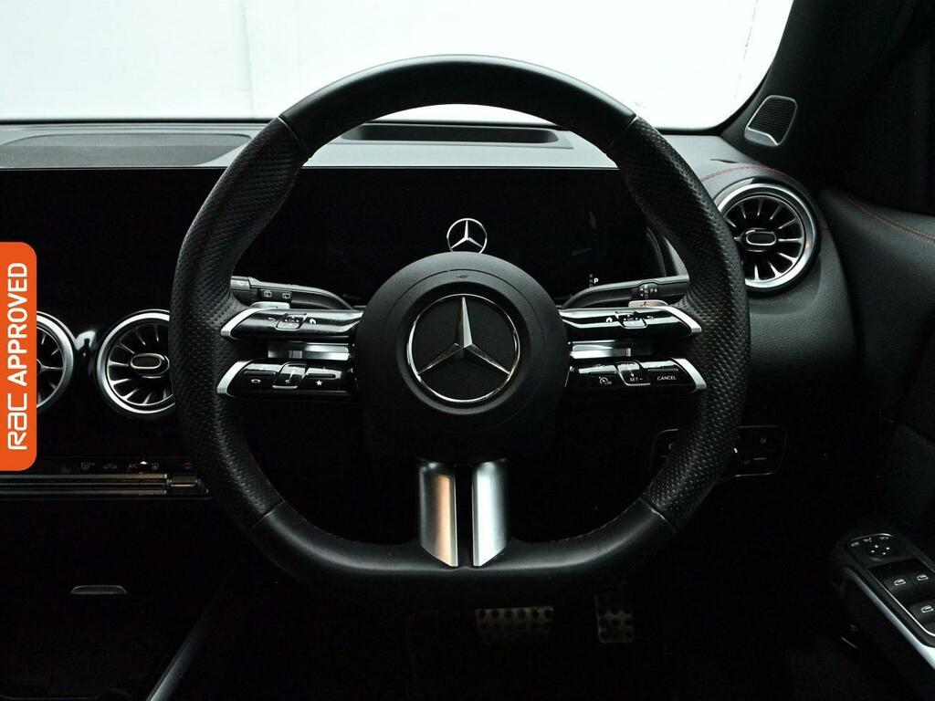 Mercedes-Benz EQB Amg Line Black #8