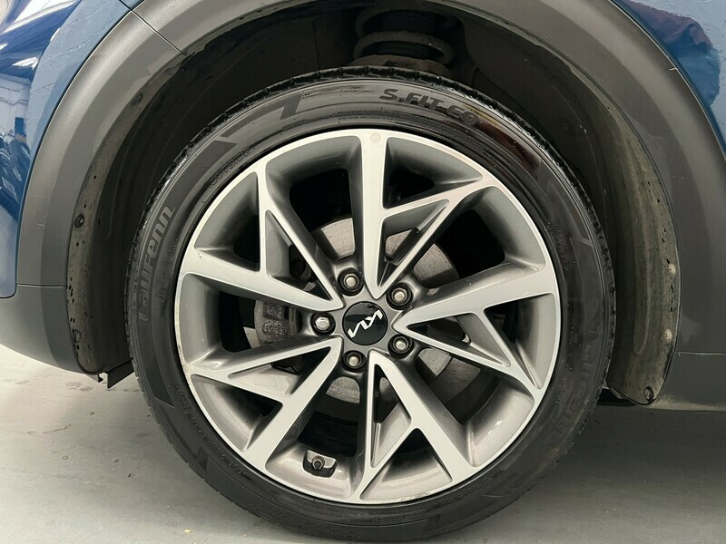 Kia Niro 2 Red #63