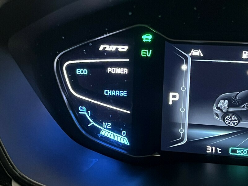 Kia Niro 2 Red #16