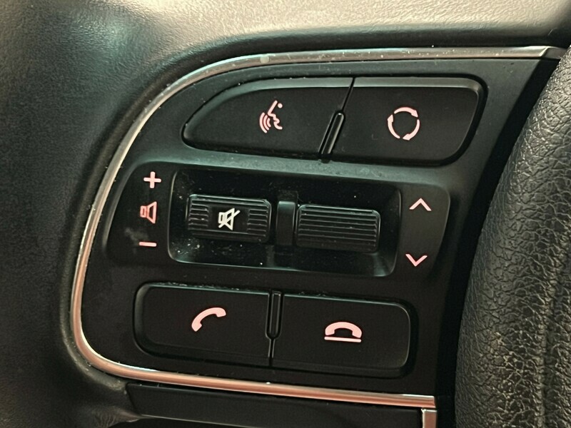 Kia Niro 2 Red #48