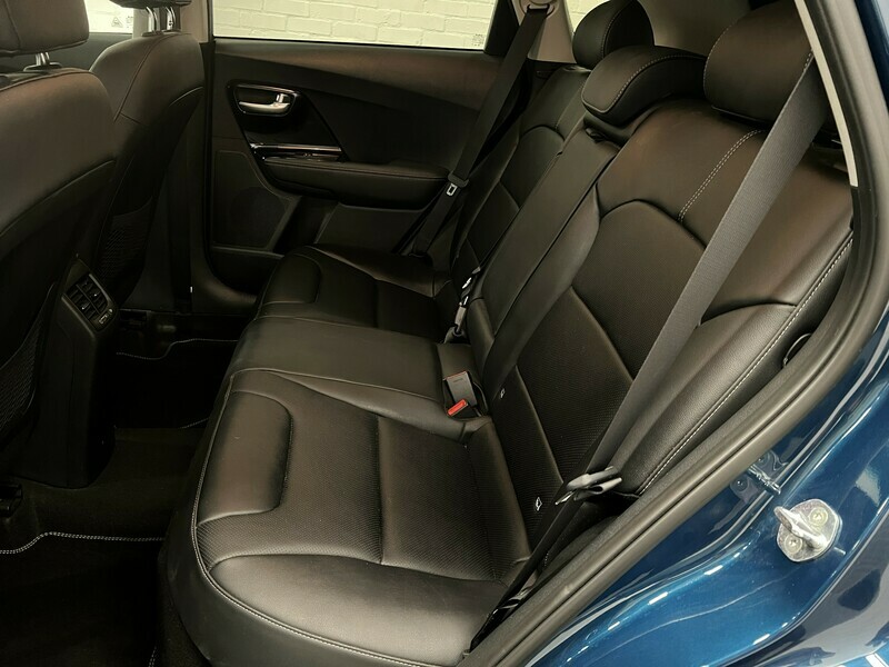 Kia Niro 2 Red #42