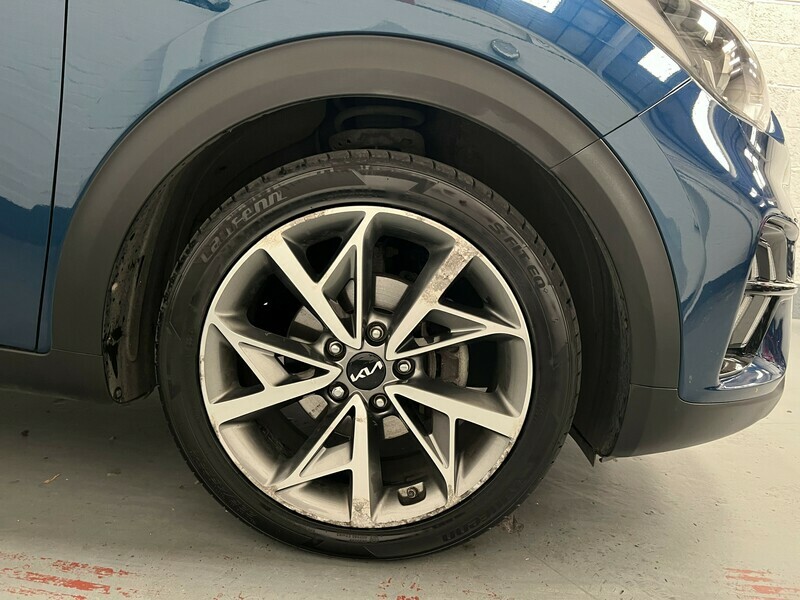 Kia Niro 2 Red #60