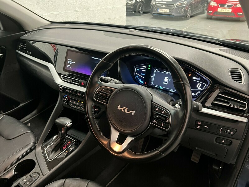 Kia Niro 2 Red #14