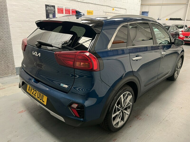 Kia Niro 2 Red #8