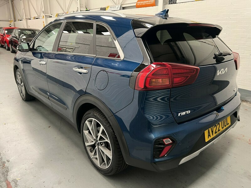 Kia Niro 3 Blue #5
