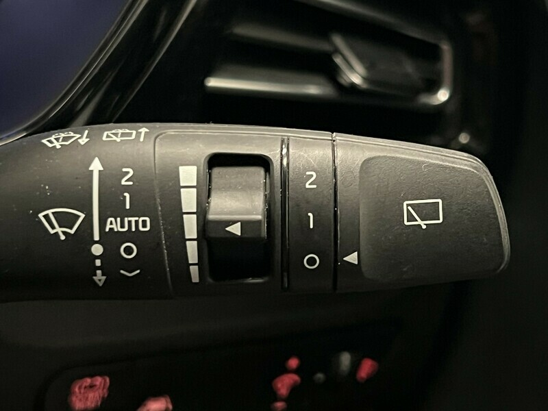Kia Niro 2 Red #50