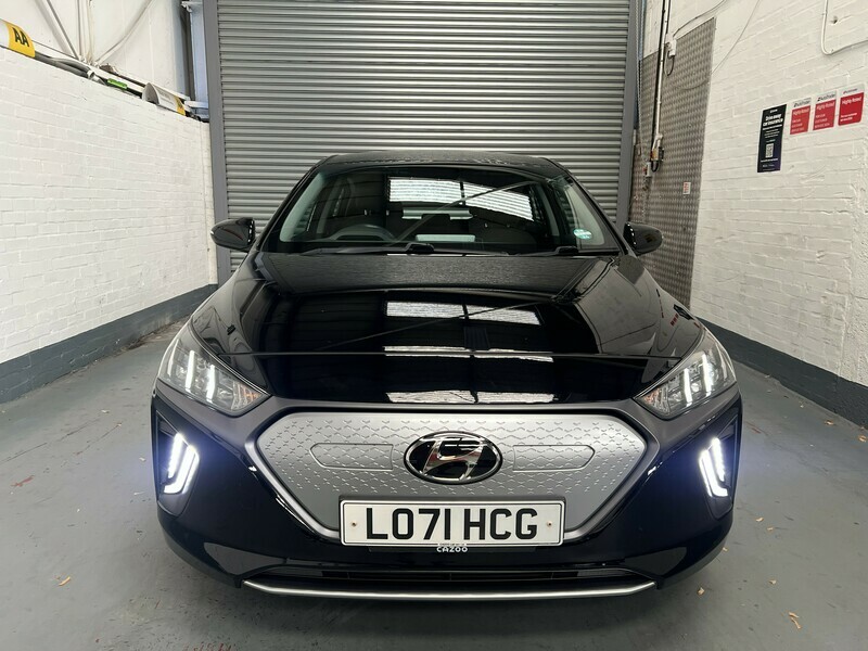 Hyundai Ioniq Premium Black #3