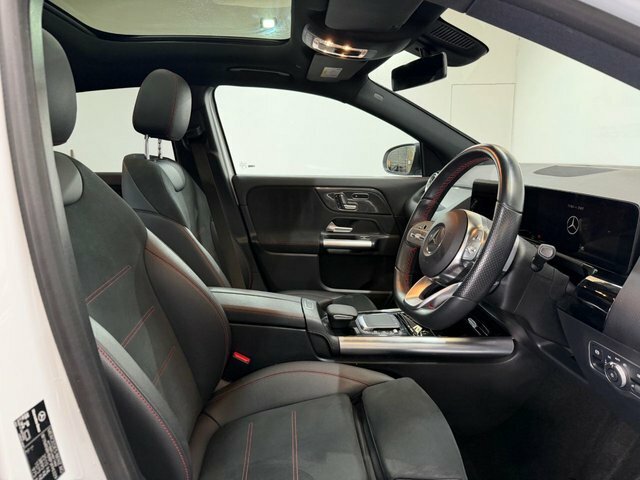 Mercedes-Benz GLA Class 1.3 Gla200 Sport Executive 7G-dct Euro 6 Ss 5 Blue #14