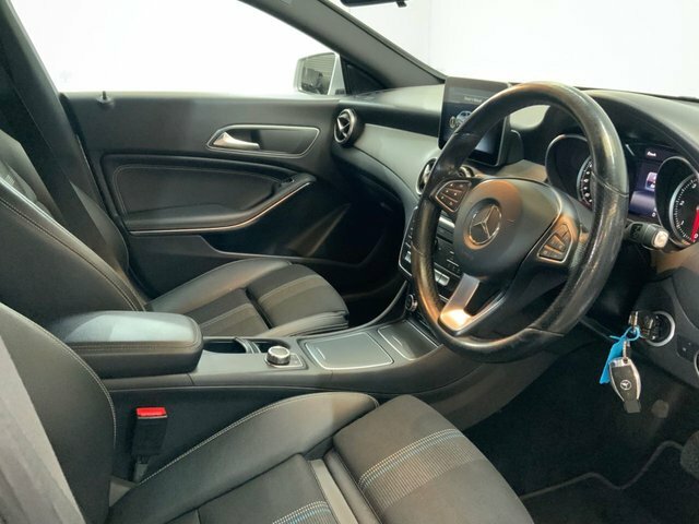 Mercedes-Benz CLA Class 180 Amg Line Coupe 7G-dct Euro 6 Ss Blue #12