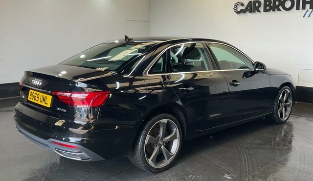 Audi A4 2.0 Tdi 35 Technik Saloon S Tronic Euro Black #4