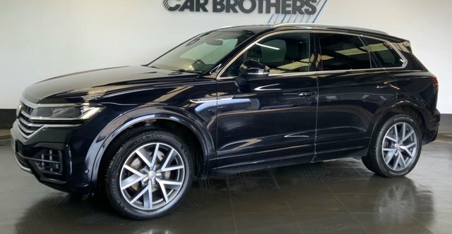 Volkswagen Touareg 3.0 Tdi V6 R-line Suv Tiptronic 4Motion Black #3