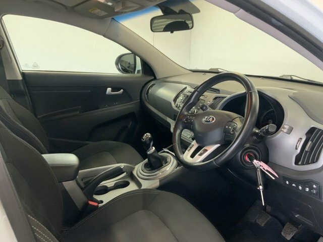 Kia Sportage 2 Silver #11