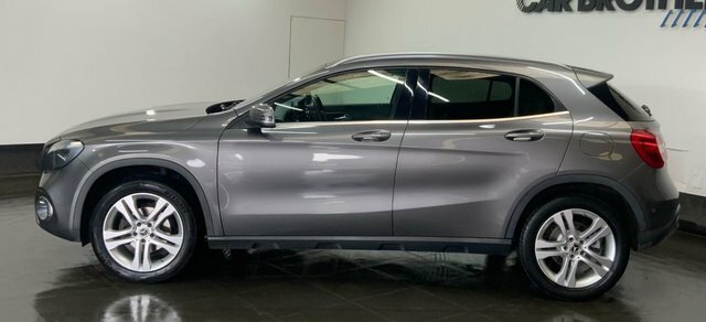 Mercedes-Benz GLA Class 2.1 Gla200d Sport Executive Suv 7G-dc Grey #3