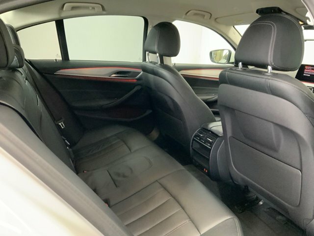 BMW 5 Series 520D M Sport Blue #18