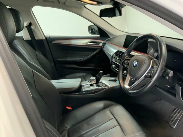 BMW 5 Series 520D M Sport Blue #17