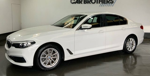 BMW 5 Series 520D M Sport Blue #8