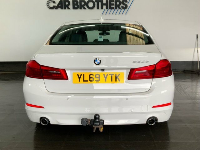 BMW 5 Series 520D M Sport Blue #9