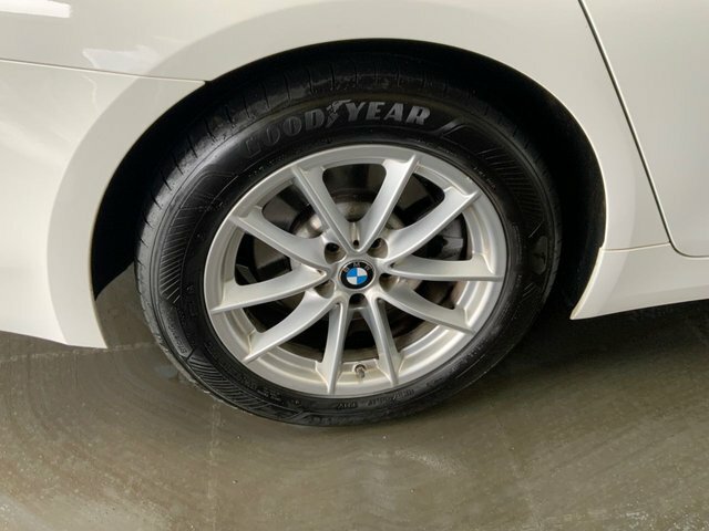 BMW 5 Series 520D M Sport Blue #13