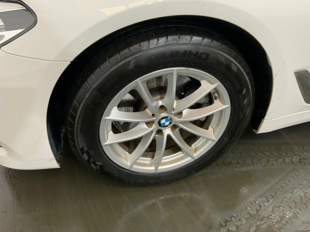 BMW 5 Series 520D M Sport Blue #14