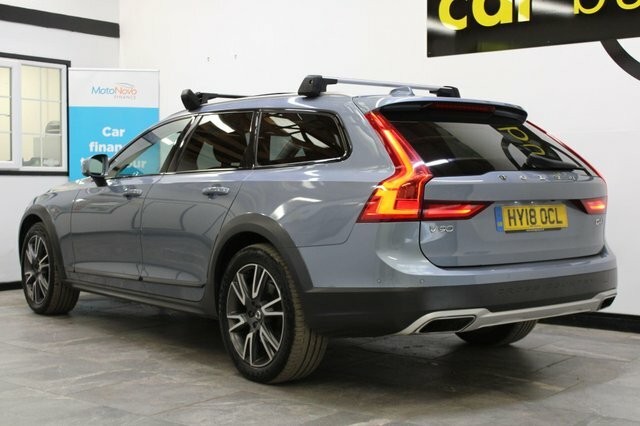 Volvo V90 Cross Country 2018 2.0 D4 Pro Awd Euro 6 Ss Blue #3