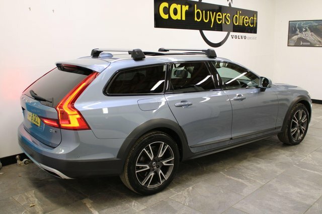 Volvo V90 Cross Country 2018 2.0 D4 Pro Awd Euro 6 Ss Blue #4