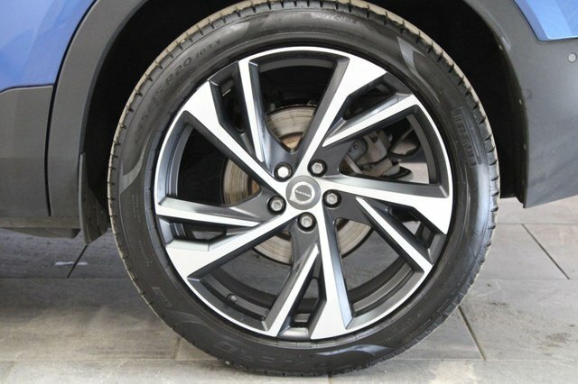 Volvo XC40 2.0 T4 Momentum Suv Awd Euro 6 S White #23