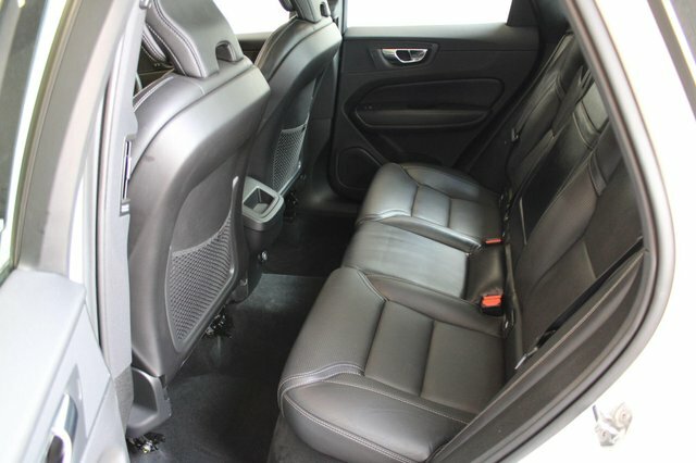 Volvo XC60 Inscription Blue #38