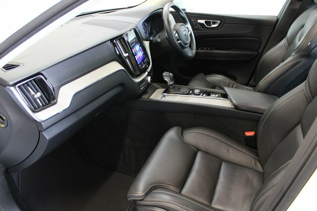 Volvo XC60 Inscription Blue #28