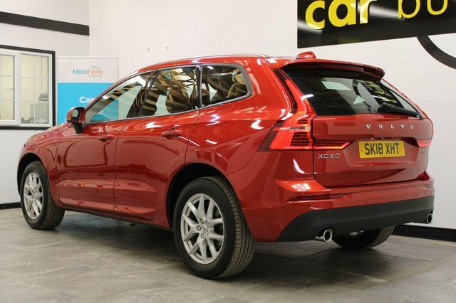 Volvo XC60 2018 2.0 D4 Momentum Awd Euro 6 Ss Red #3