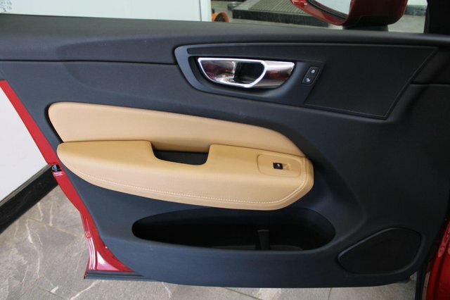 Volvo XC60 Diesel 5dr 202210200900621 #32