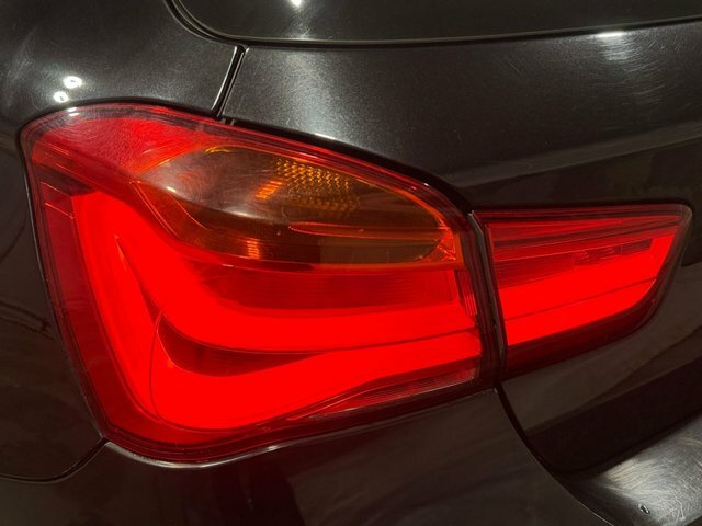 BMW 1 Series 120I Sport Hatchback Black #5